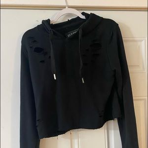 Red fox crop hooded sweater